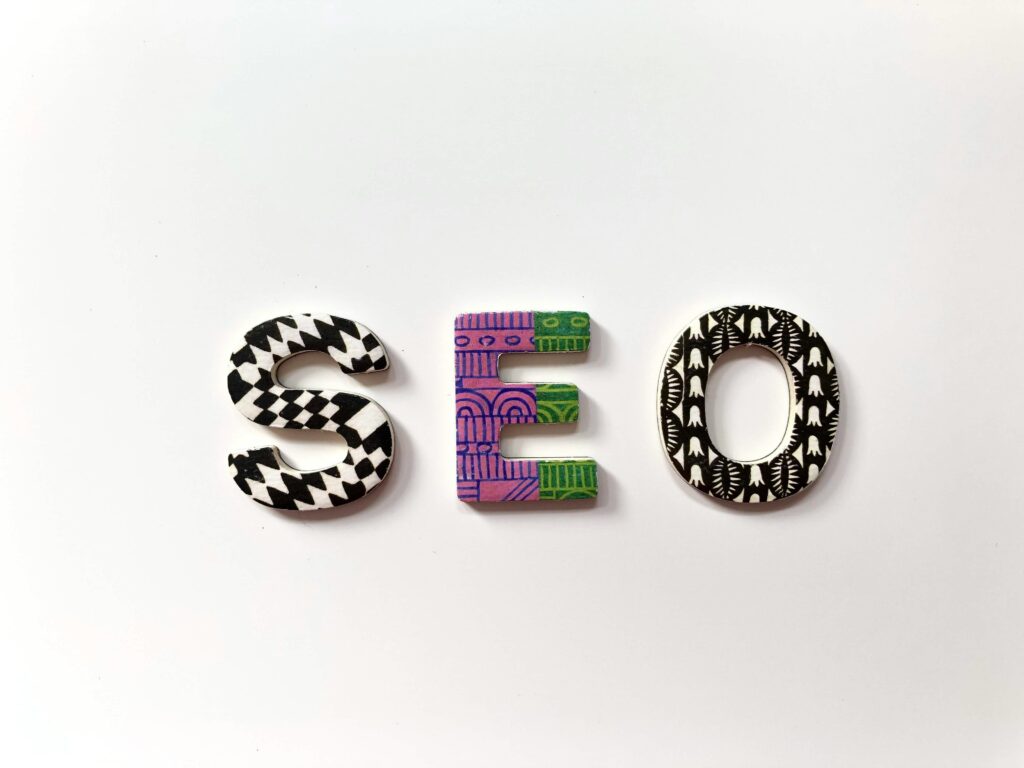 Typograph design of the word "SEO"